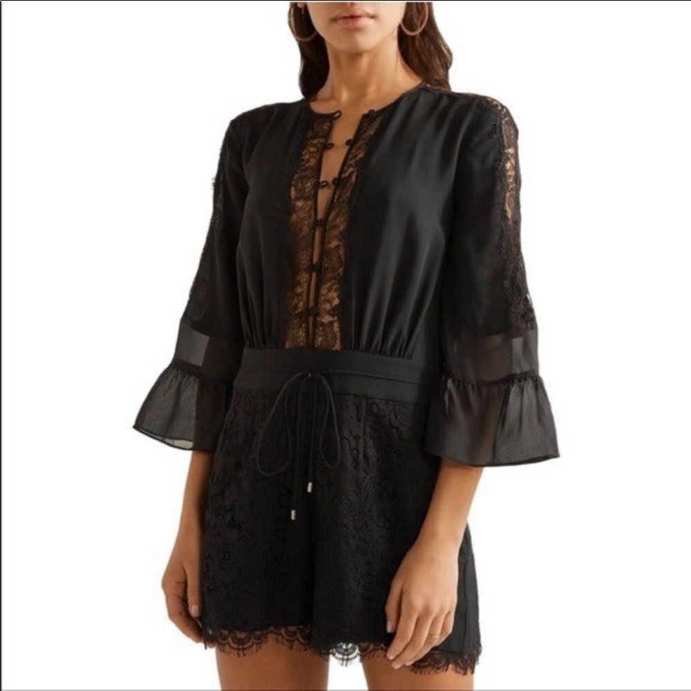 Sz 2 Rachel Zoe Black Lace Scalloped Shorts Romper